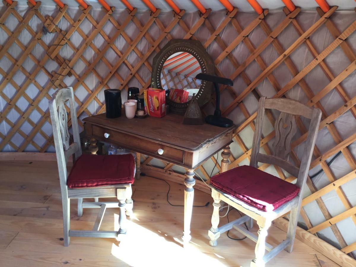ホテル La Yurta Naranja フィネストラット エクステリア 写真